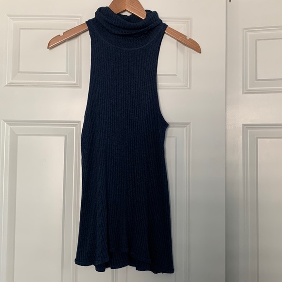 We The Free Sleeveless Ribbed Turtleneck Tank Tee - Picture 4 of 12